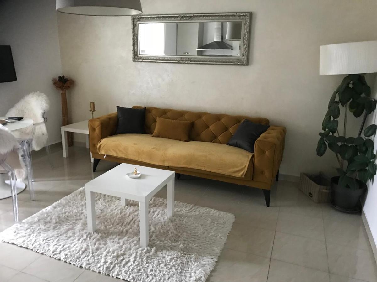 Captain Emo City Apartments PUY 외부 사진