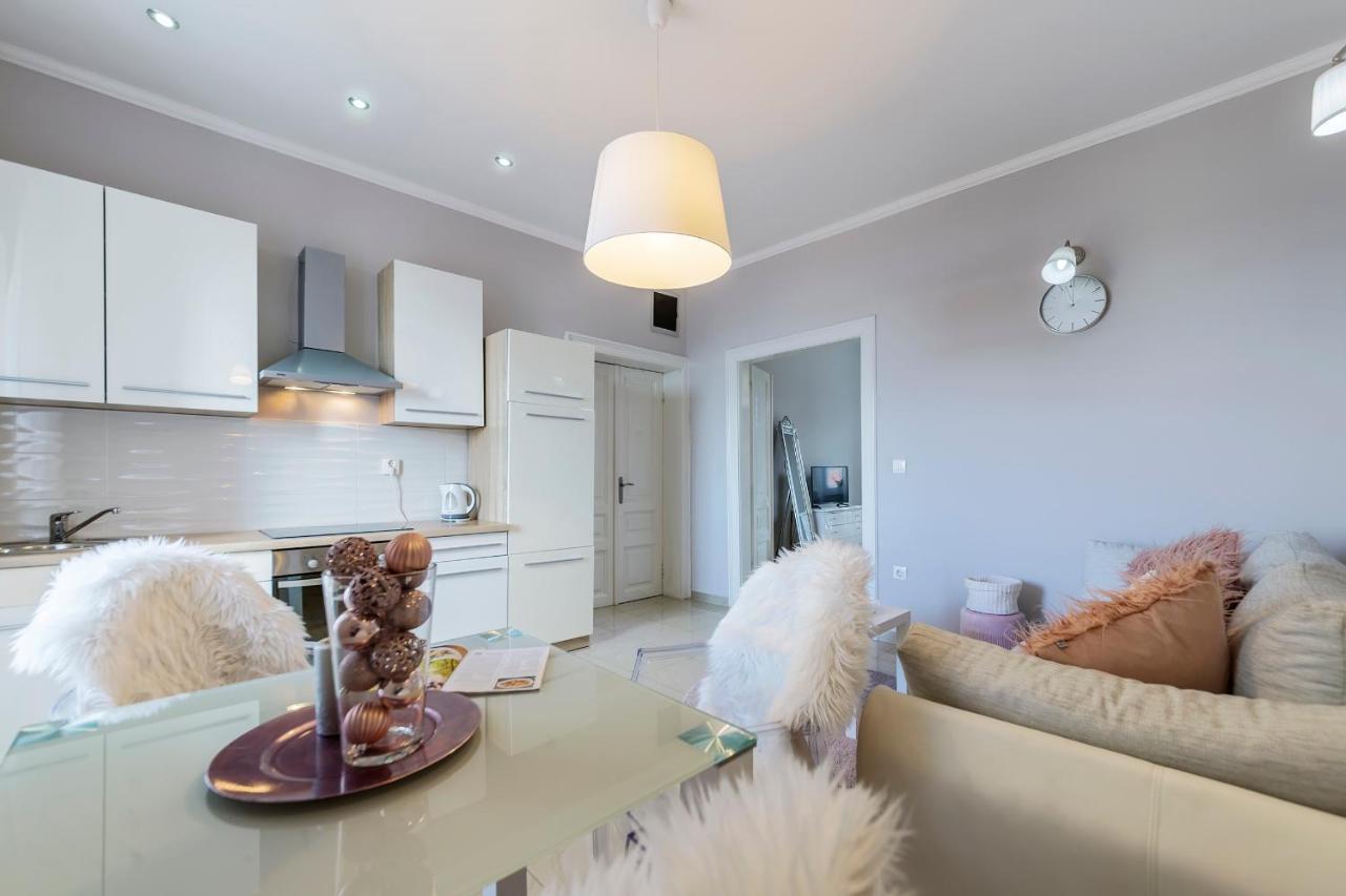 Captain Emo City Apartments PUY 외부 사진