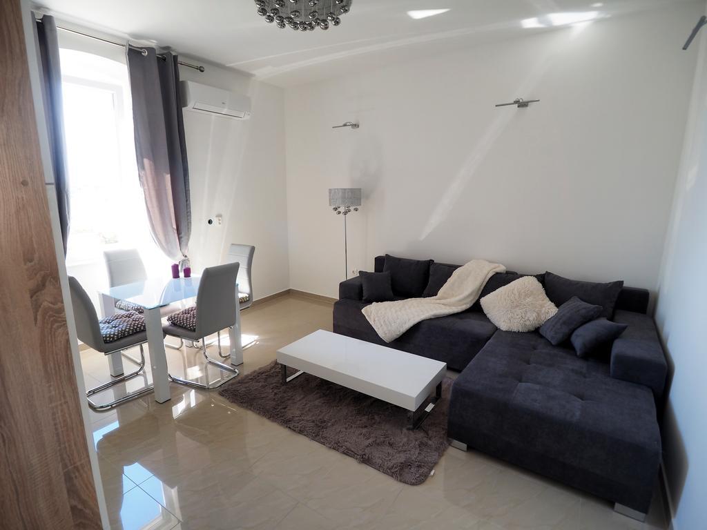 Captain Emo City Apartments PUY 외부 사진
