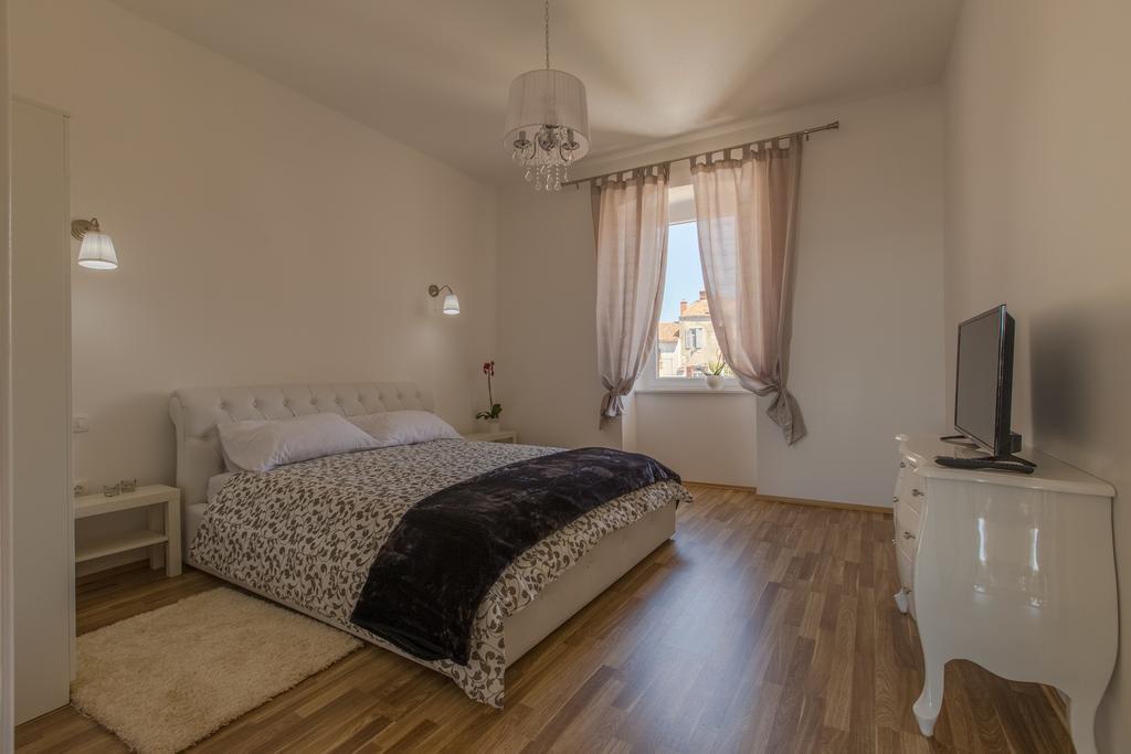 Captain Emo City Apartments PUY 외부 사진